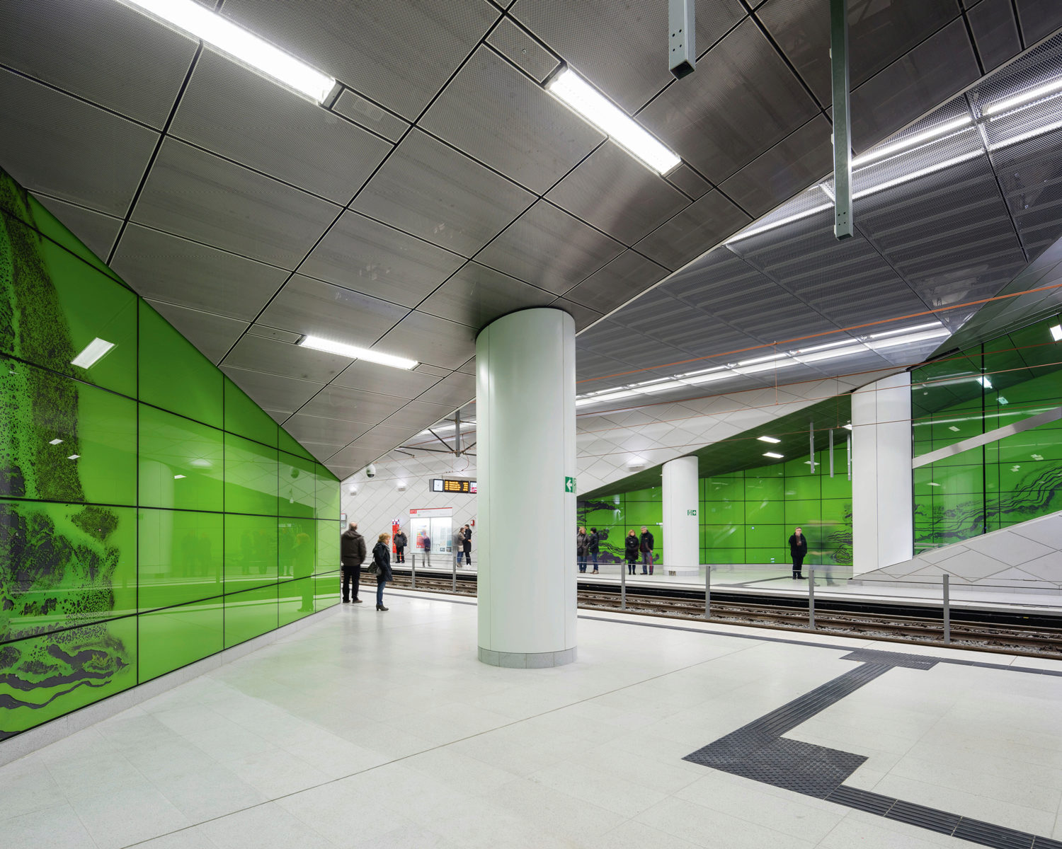 Wehrhahnlinie Duesseldorf, Stations, Graf Adolf Platz, Manuel Franke, netzwerkarchitekten, Photo Joerg Hempel